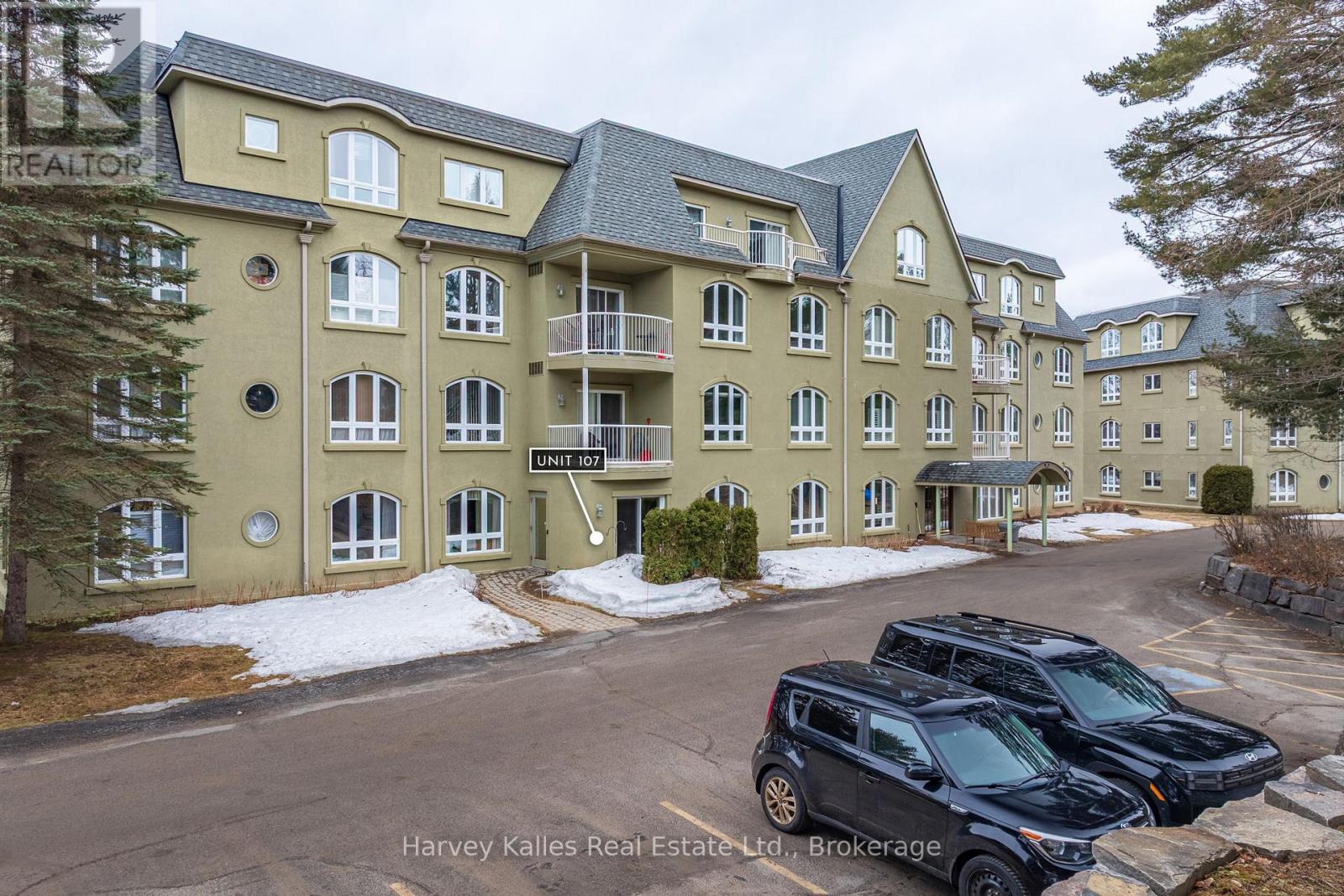 107 - 31 Dairy Lane, Huntsville (Chaffey), Ontario  P1H 2L7 - Photo 3 - X12955268