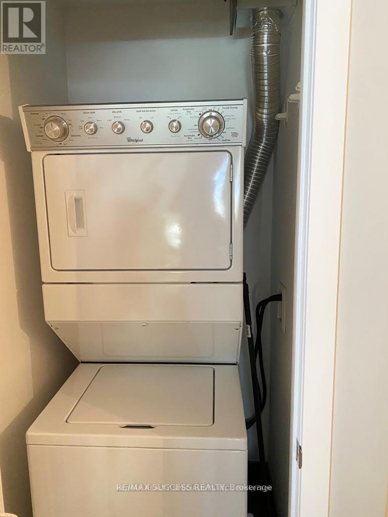 123 - 35 Southshore Crescent, Hamilton, Ontario  L8E 0J2 - Photo 9 - X12955266