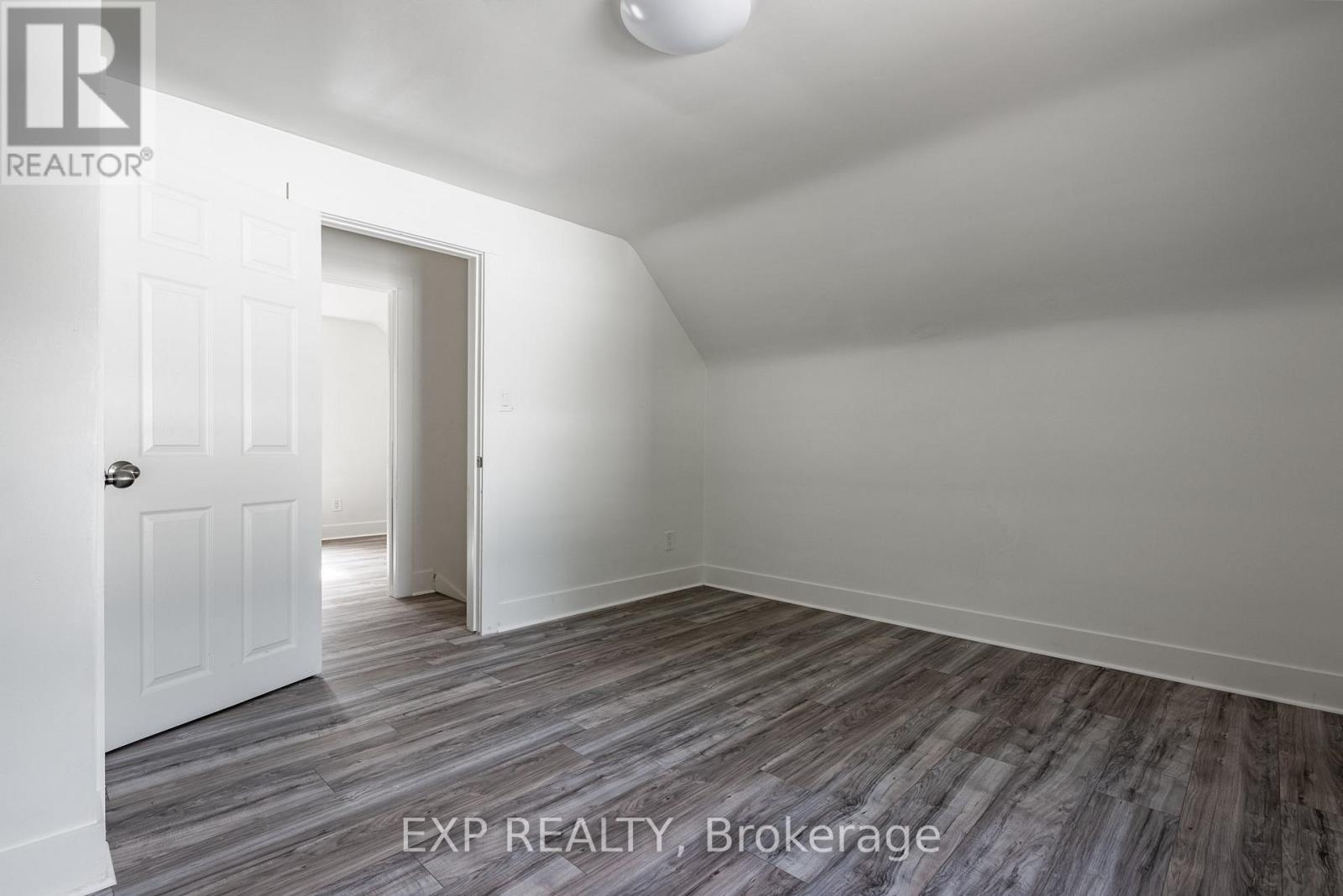 3047 Saint Patrick Avenue, Niagara Falls, Ontario  L2J 2M7 - Photo 26 - X12857984