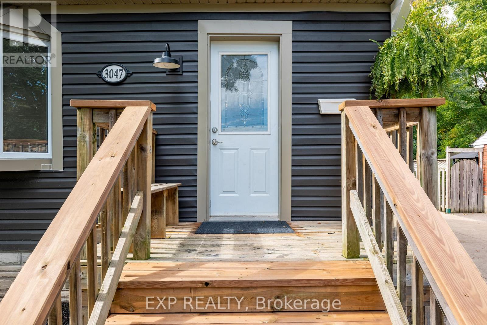 3047 Saint Patrick Avenue, Niagara Falls, Ontario  L2J 2M7 - Photo 8 - X12857984