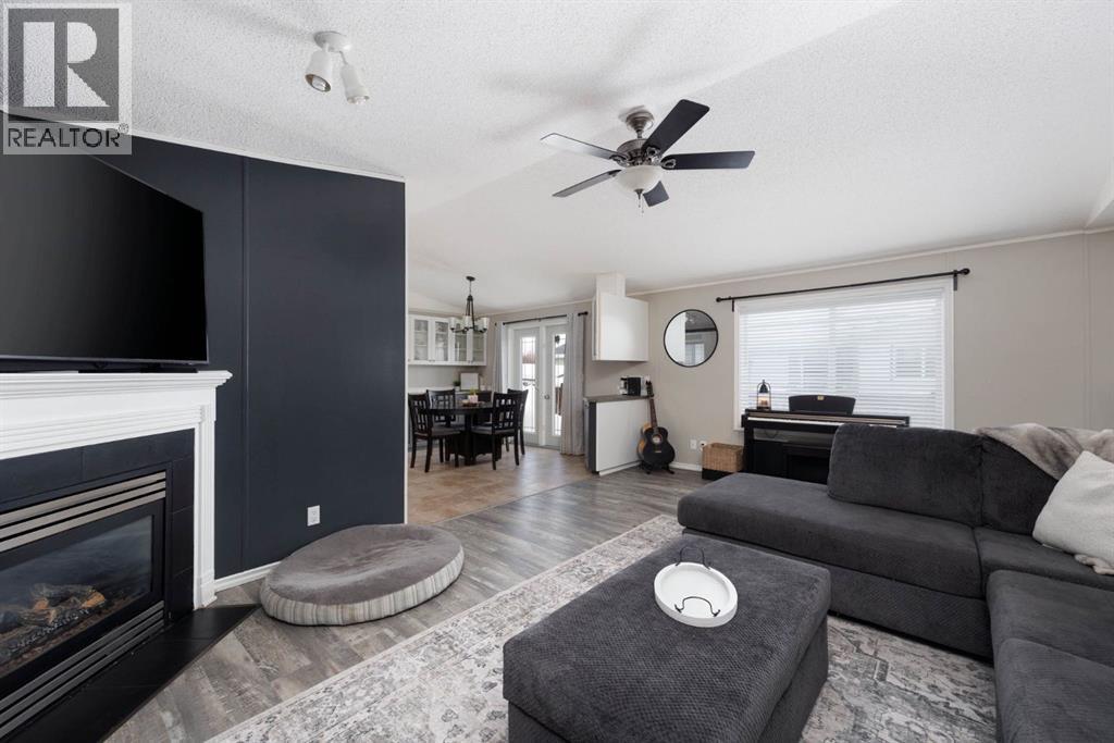 397 Mckinlay Crescent, Fort Mcmurray, Alberta  T9K 2N1 - Photo 6 - A2298494