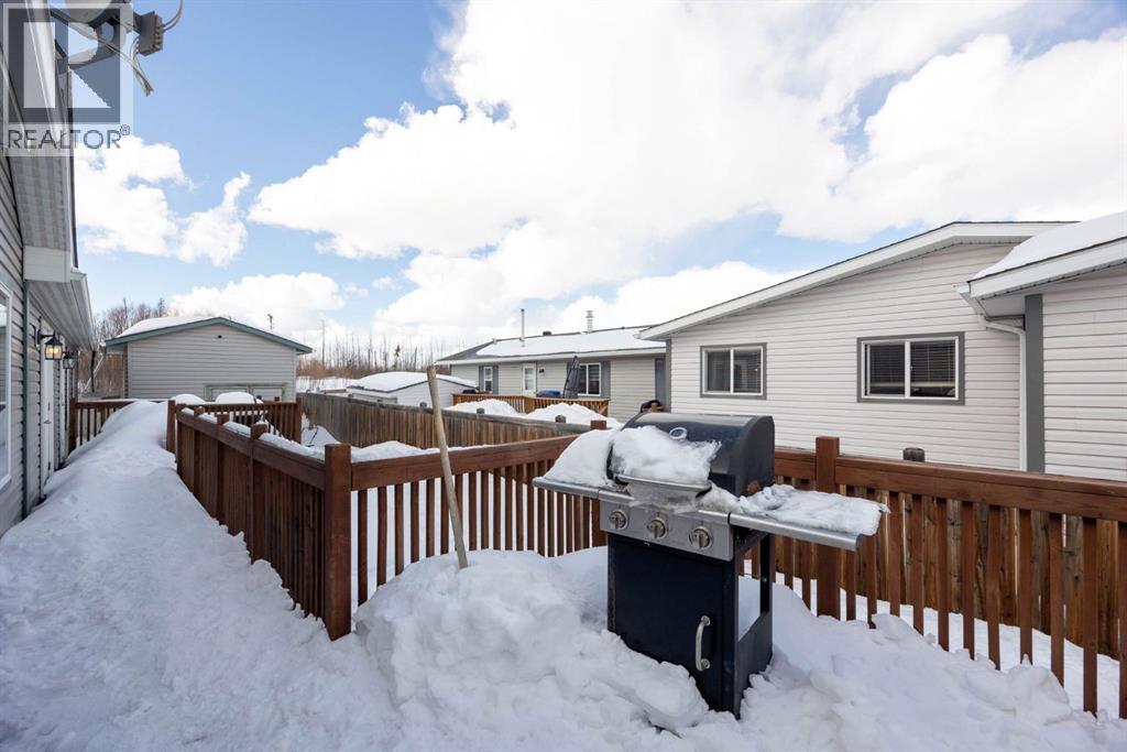 397 Mckinlay Crescent, Fort Mcmurray, Alberta  T9K 2N1 - Photo 24 - A2298494