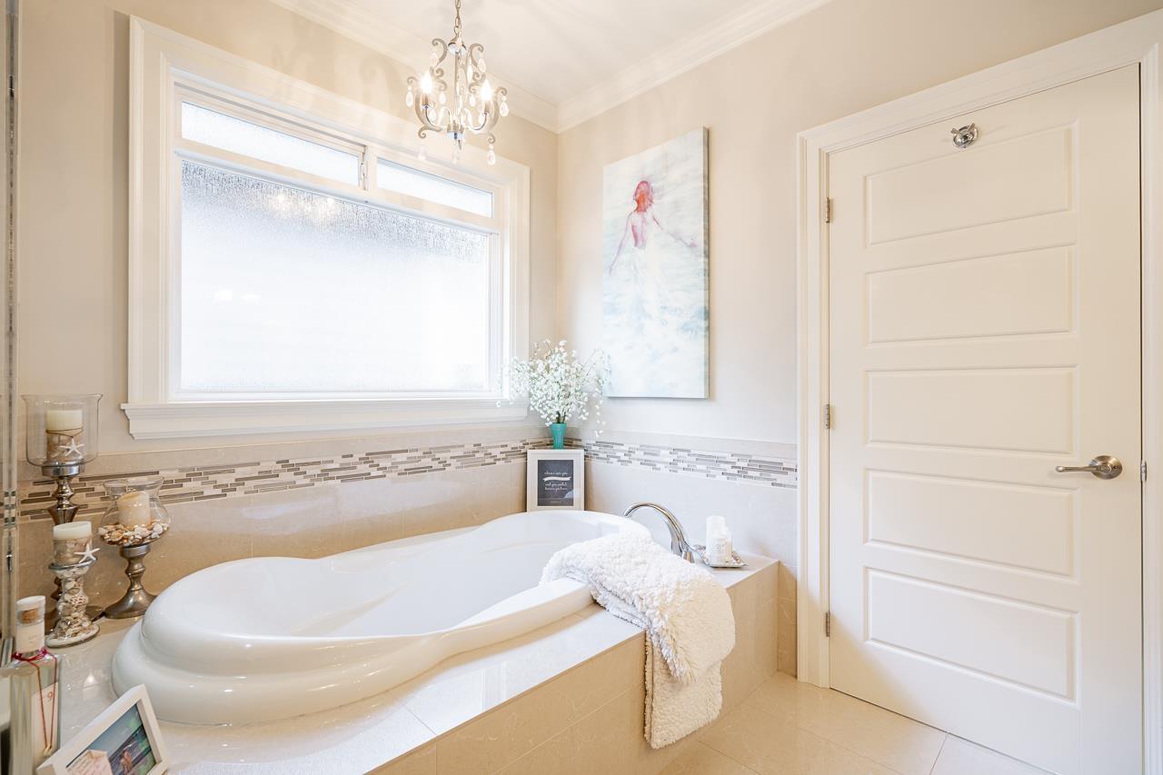 16308 27a Avenue, Surrey, British Columbia  V3Z 6R8 - Photo 16 - R3105770