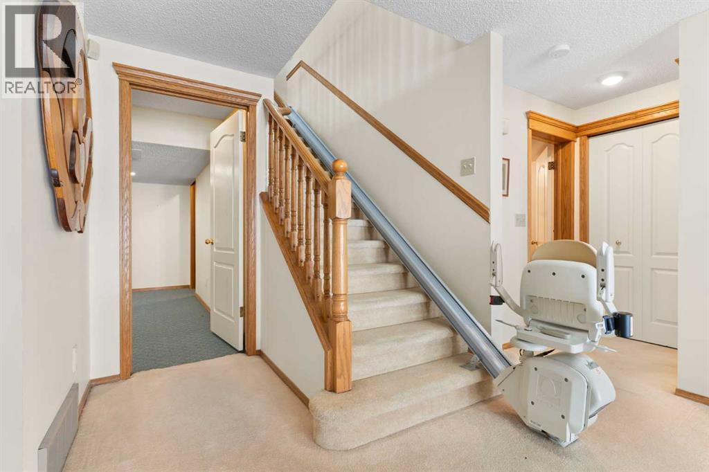 176 Christie Park Manor SW, Calgary, Alberta  T3H 2T6 - Photo 23 - A2293322