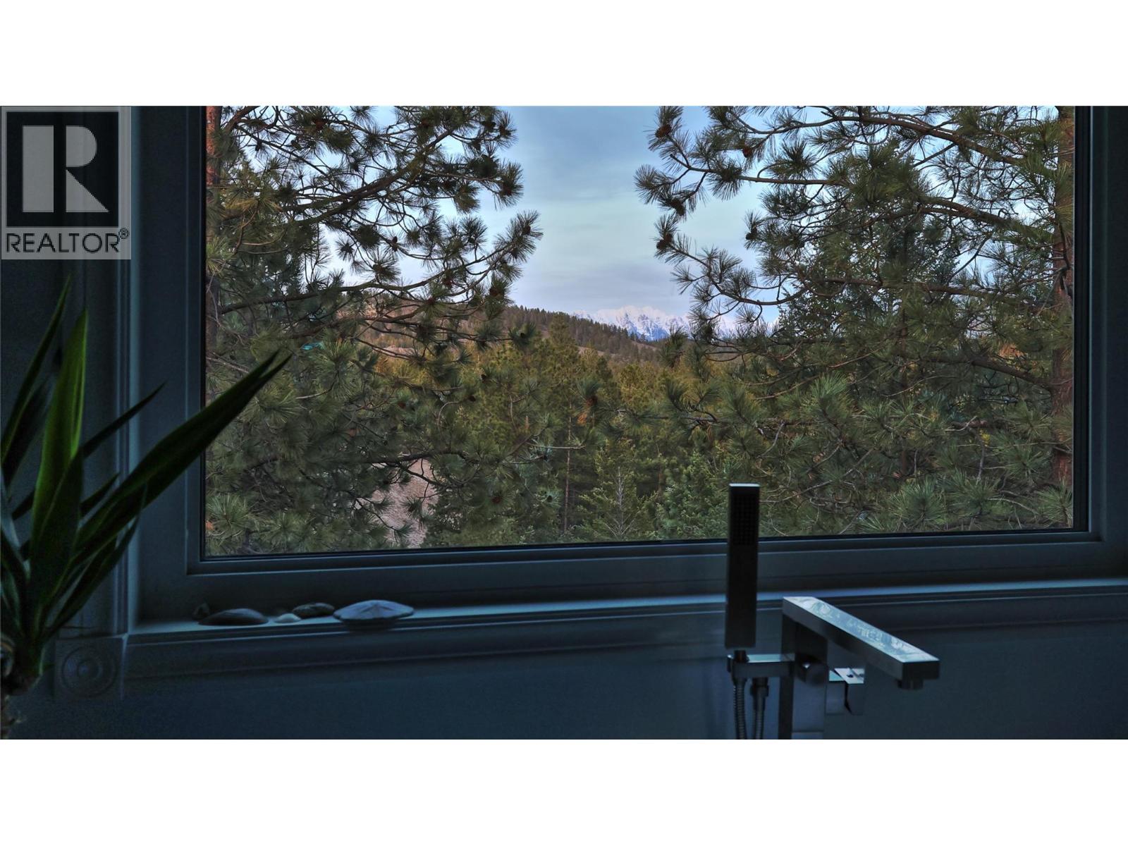 5312 Kennedy Road, Cranbrook, British Columbia  V1C 7C1 - Photo 18 - 10381821