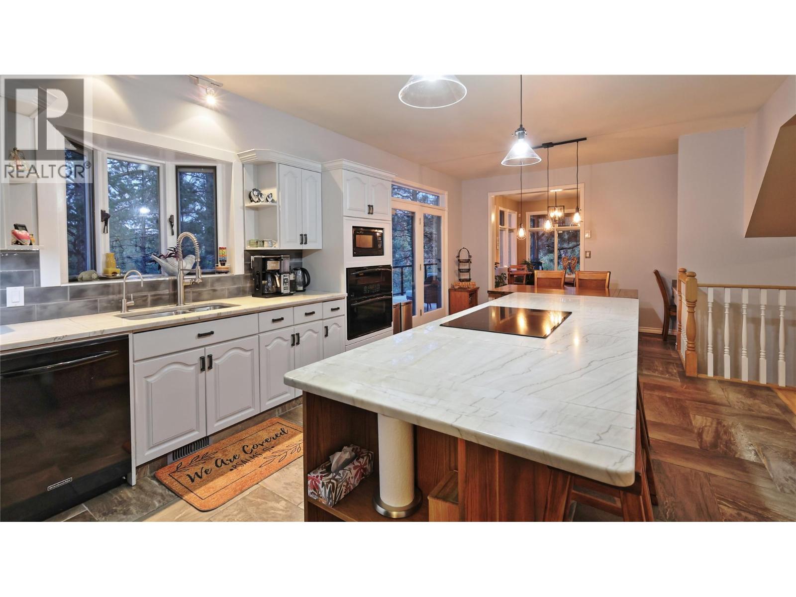 5312 Kennedy Road, Cranbrook, British Columbia  V1C 7C1 - Photo 6 - 10381821