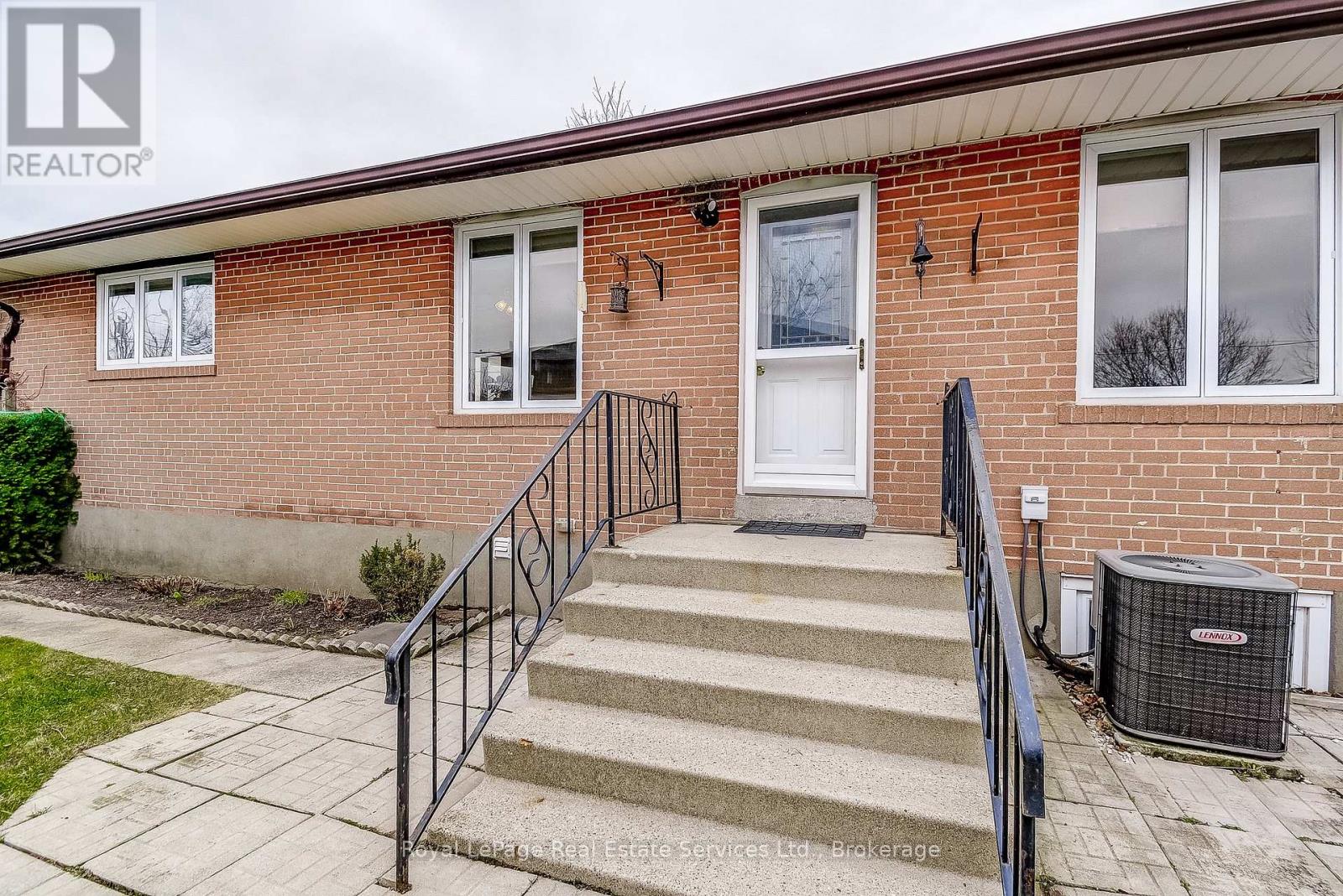 339 Weighton Avenue, Oakville, Ontario  L6R 2R5 - Photo 41 - W12955414