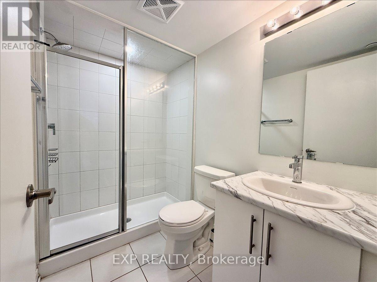 22 - 3405 Ridgeway Drive, Mississauga, Ontario  L5L 5T3 - Photo 17 - W12955152