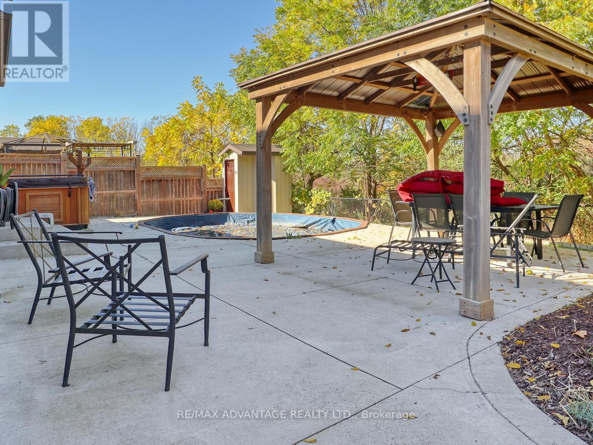 1544 Privet Place, London North, Ontario  N5X 0E7 - Photo 4 - X12796742