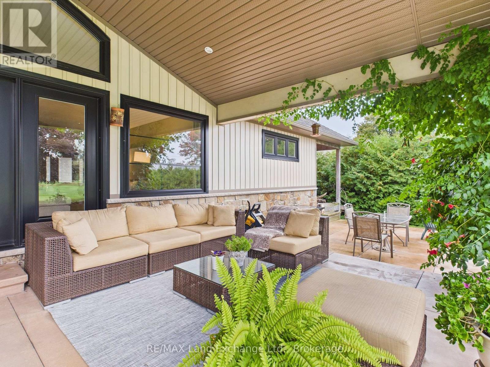 203 Campbell Crescent, Kincardine, Ontario  N2Z 1B9 - Photo 25 - X12955366