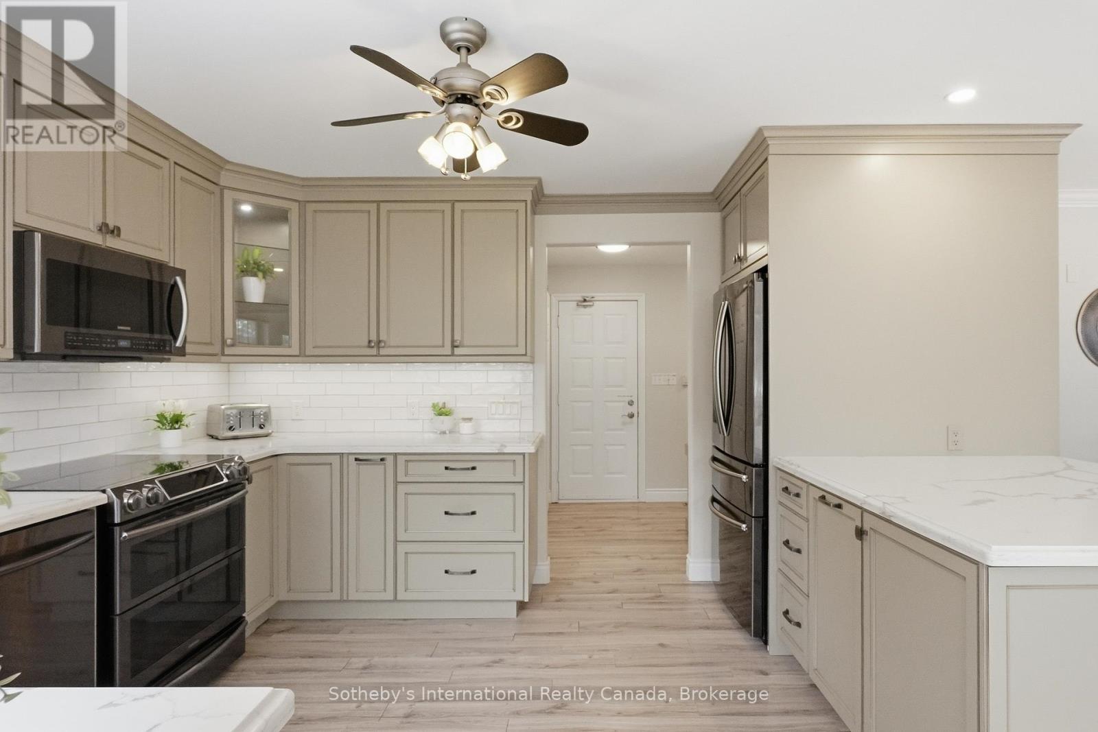 1099 Davis Drive, Gravenhurst, Ontario  P0E 1N0 - Photo 15 - X12955436