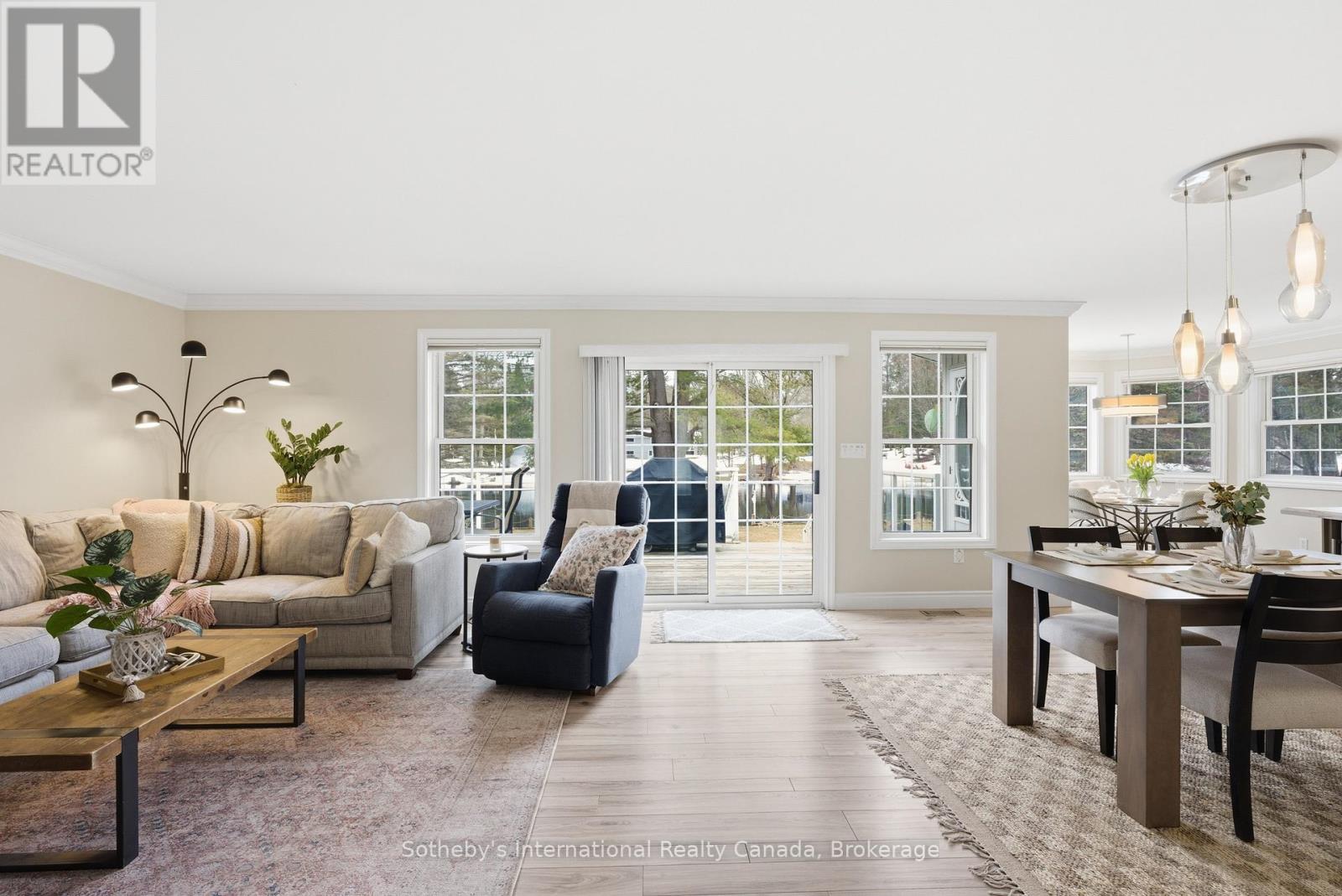 1099 Davis Drive, Gravenhurst, Ontario  P0E 1N0 - Photo 8 - X12955436