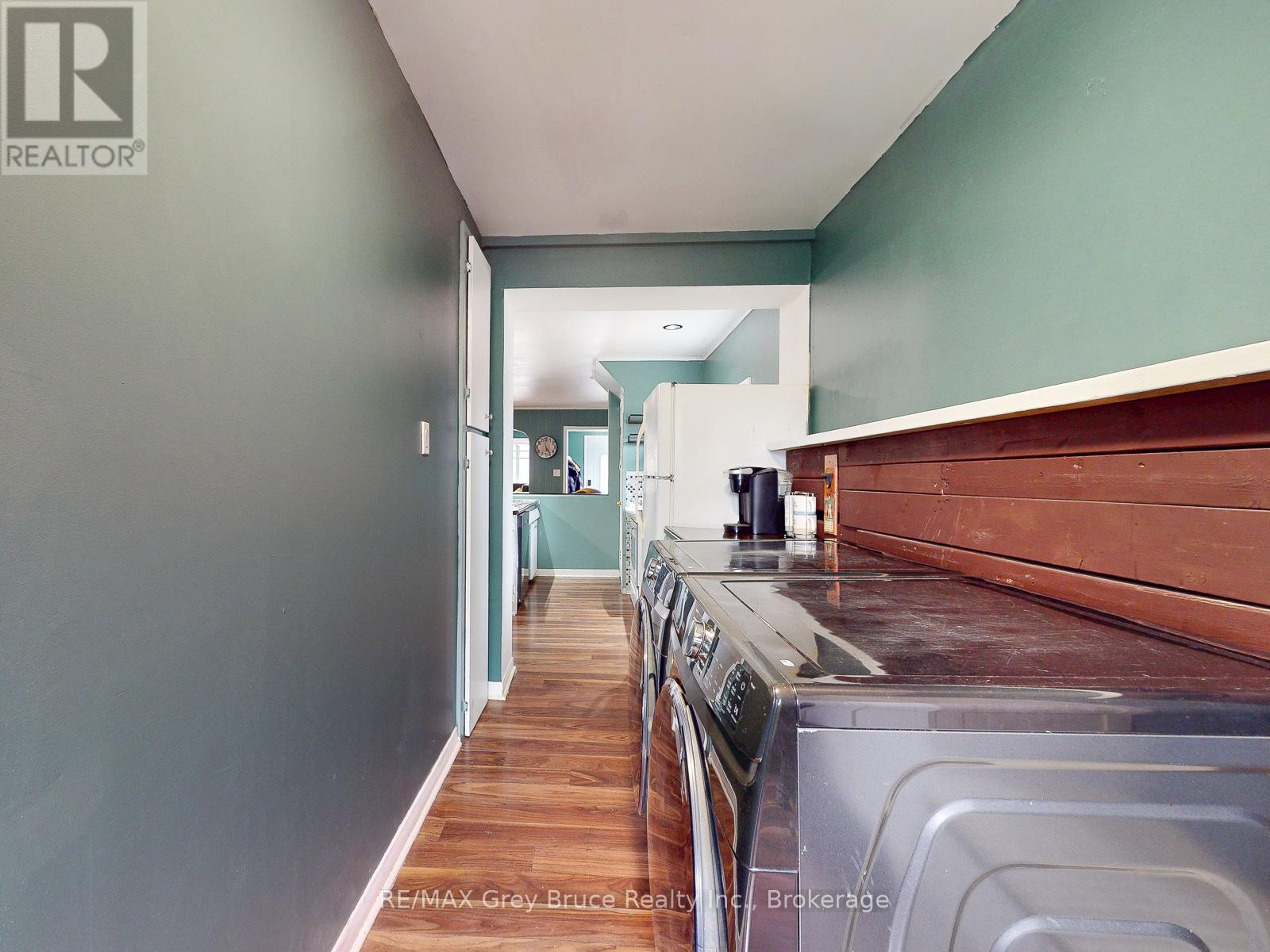 561 17th Street W, Owen Sound, Ontario  N4K 4B6 - Photo 18 - X12955440