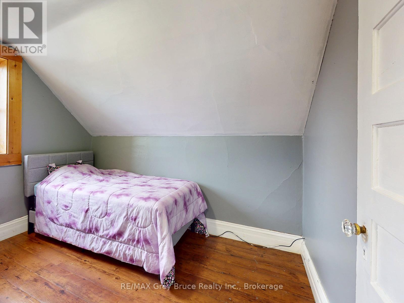 561 17th Street W, Owen Sound, Ontario  N4K 4B6 - Photo 31 - X12955440