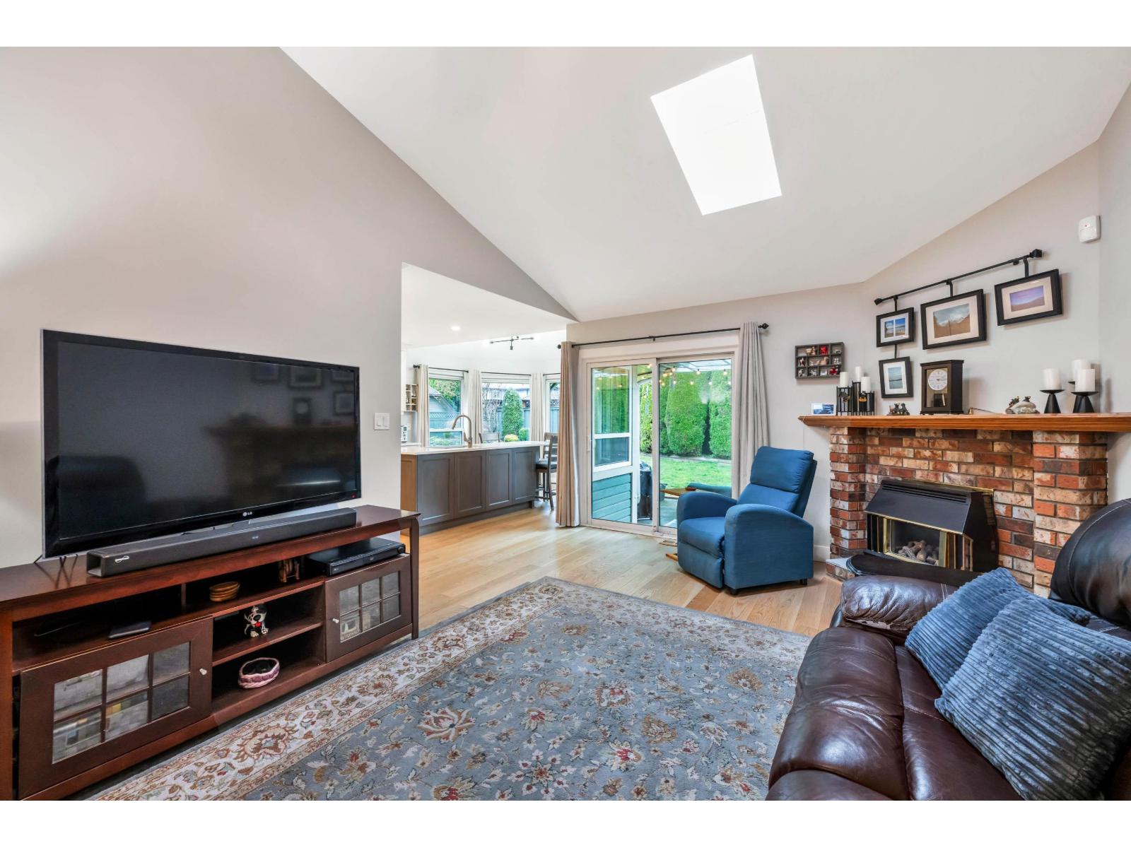 10574 Woodglen Close, Surrey, British Columbia  V4N 1V4 - Photo 16 - R3106745