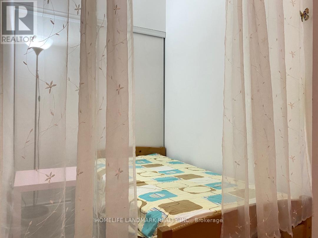 901 - 57 St. Joseph Street, Toronto (Bay Street Corridor), Ontario  M5S 0C5 - Photo 8 - C12955412