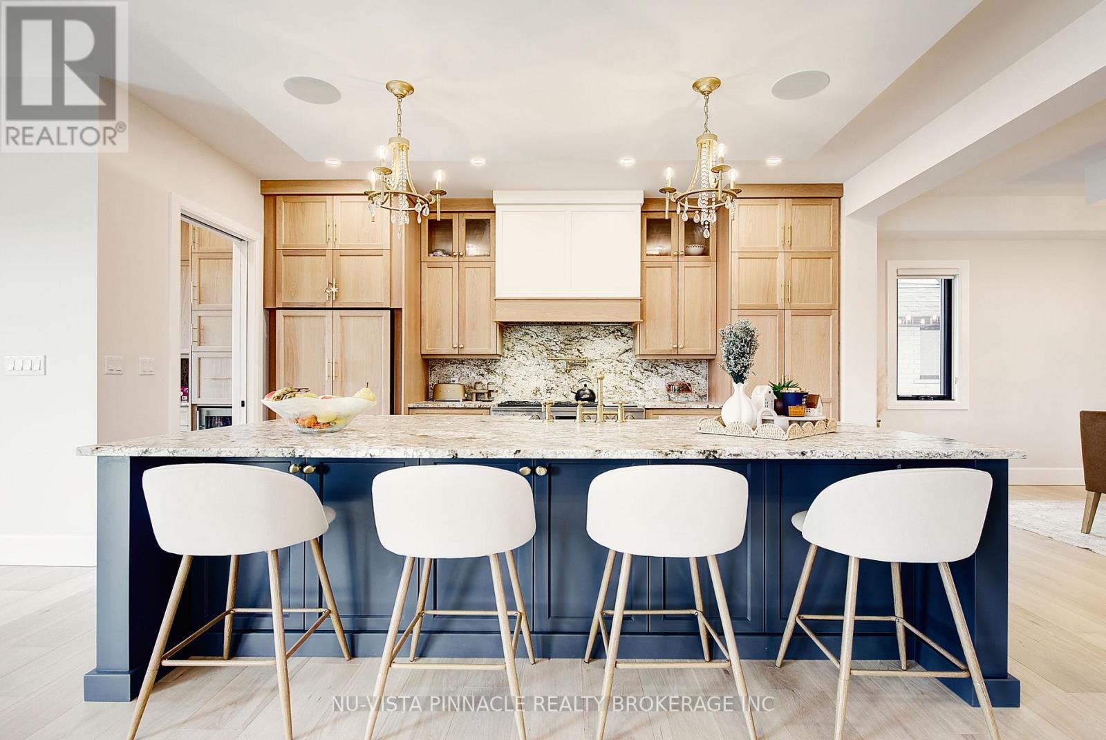 564 Creekview Chase, London North, Ontario  N6G 3X8 - Photo 10 - X12955388