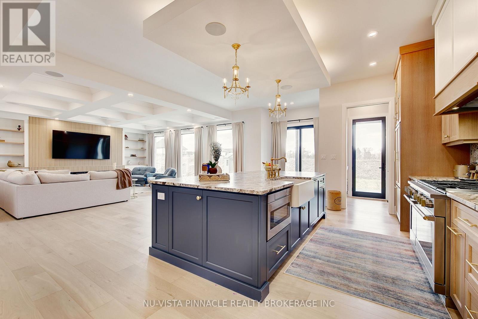 564 Creekview Chase, London North, Ontario  N6G 3X8 - Photo 14 - X12955388