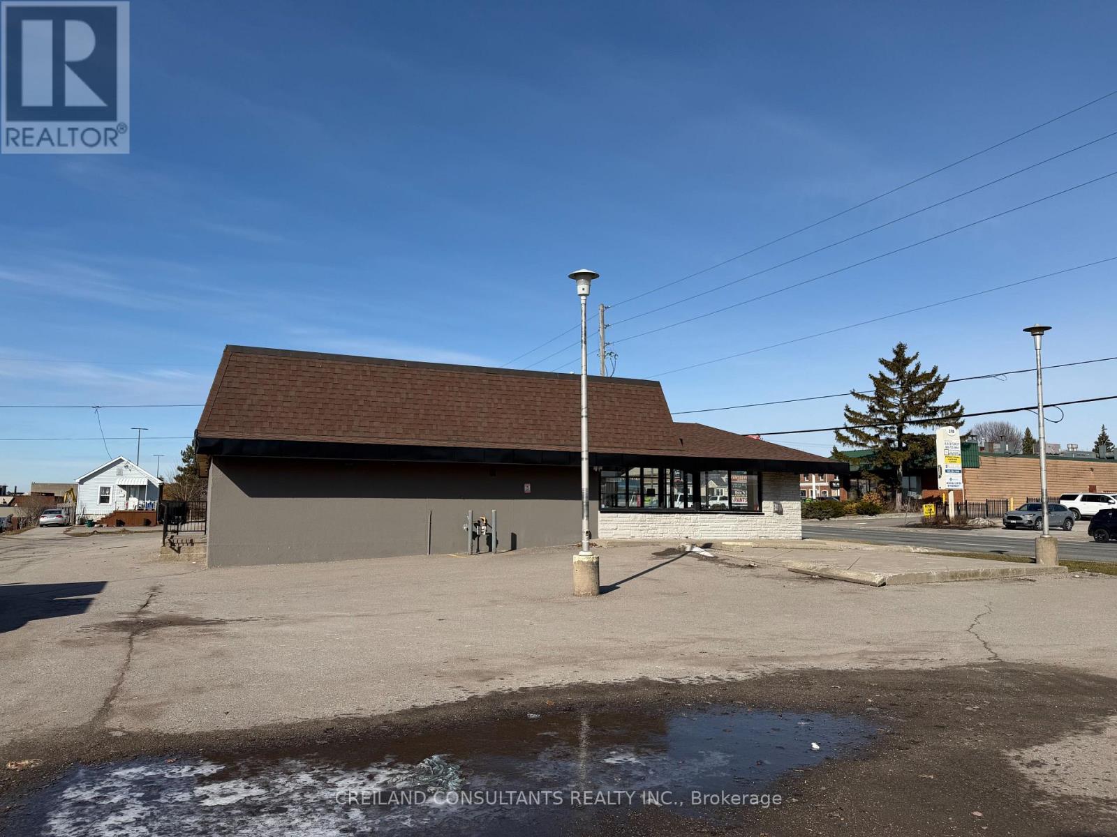 375 King Street, Oshawa (Vanier), Ontario  L1J 2K3 - Photo 4 - E12955404