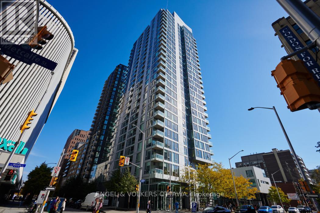 2006 - 179 METCALFE STREET, ottawa, Ontario