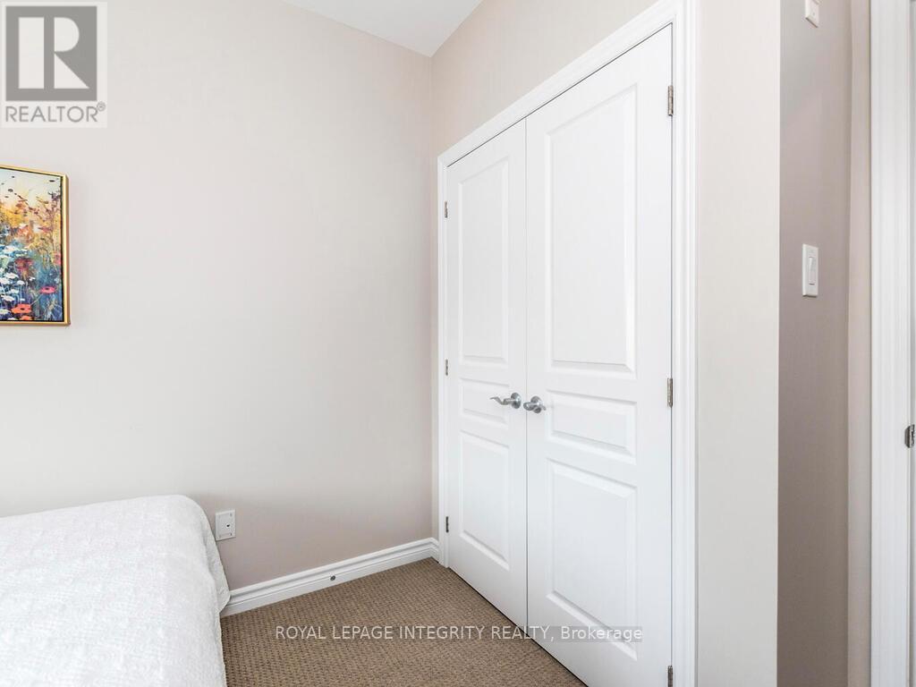 201 - 300 Jatoba Private, Ottawa, Ontario  K2V 0E7 - Photo 23 - X12955416
