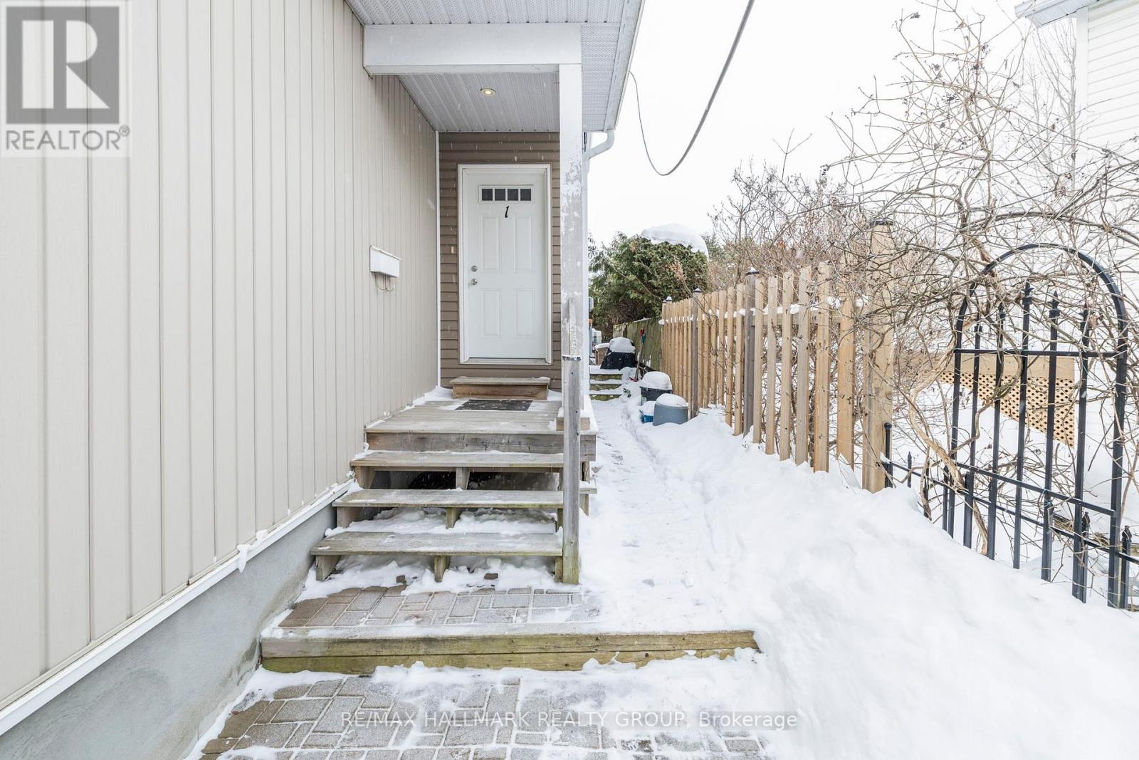 1796 Dumas Street, Ottawa, Ontario  K1C 1N4 - Photo 11 - X12955420