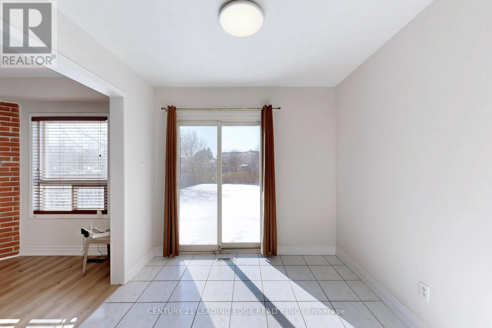 Main Floor - 107 Joycedale Street, Markham, Ontario  L3S 3J2 - Photo 12 - N12955380