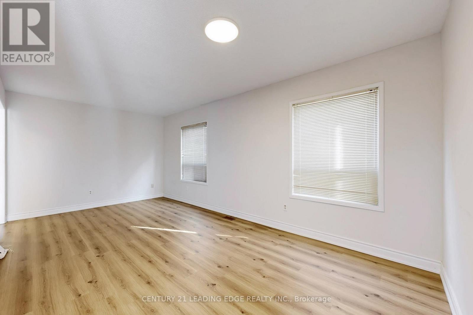 Main Floor - 107 Joycedale Street, Markham, Ontario  L3S 3J2 - Photo 4 - N12955380