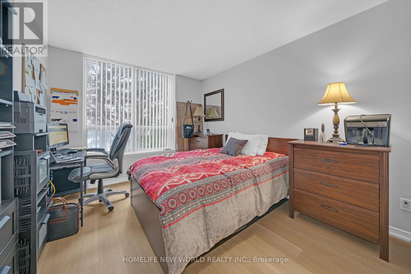 105 - 3 Ellesmere Street, Richmond Hill, Ontario  L4B 4N2 - Photo 6 - N12955398