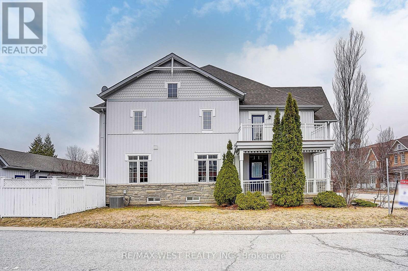 11 Dancer's Drive, Markham, Ontario  L6C 2C4 - Photo 2 - N12955452