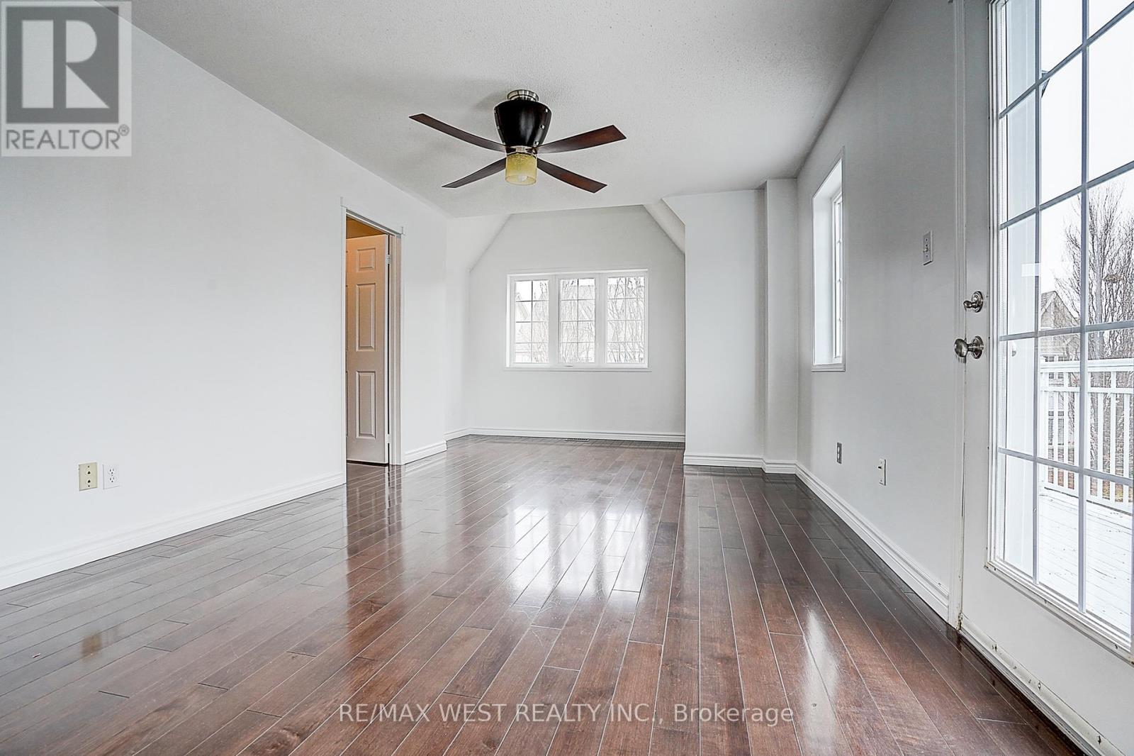 11 Dancer's Drive, Markham, Ontario  L6C 2C4 - Photo 34 - N12955452