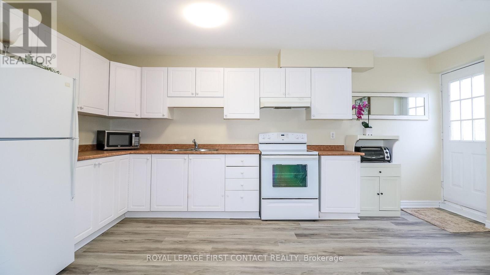 66 Downing Crescent, Barrie (Holly), Ontario  L4N 8V5 - Photo 21 - S12955426