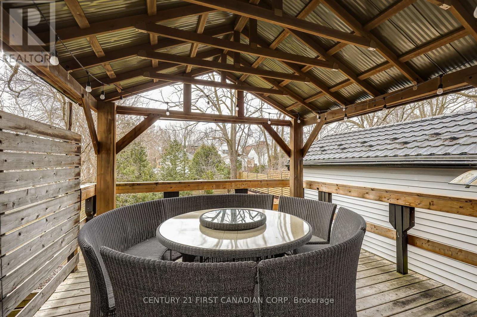 691 Emery Street E, London South, Ontario  N6C 2G3 - Photo 46 - X12955198