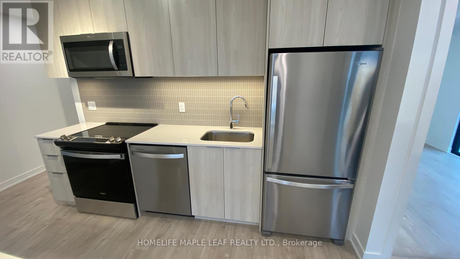 512 - 720 Whitlock Avenue E, Milton, Ontario  L9E 2B5 - Photo 10 - W12955360