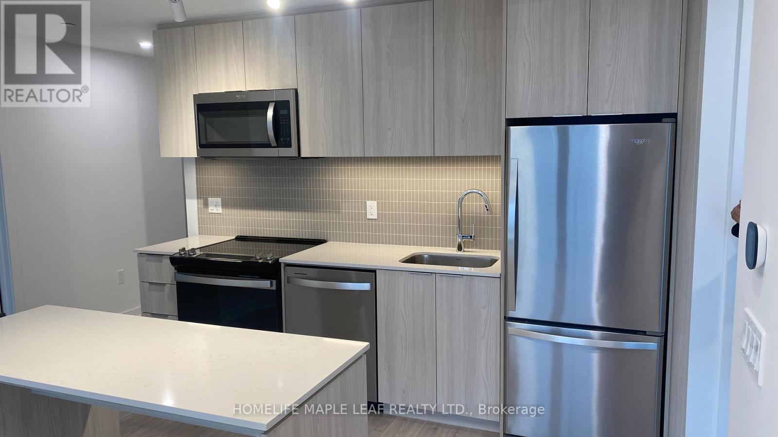 512 - 720 Whitlock Avenue E, Milton, Ontario  L9E 2B5 - Photo 12 - W12955360