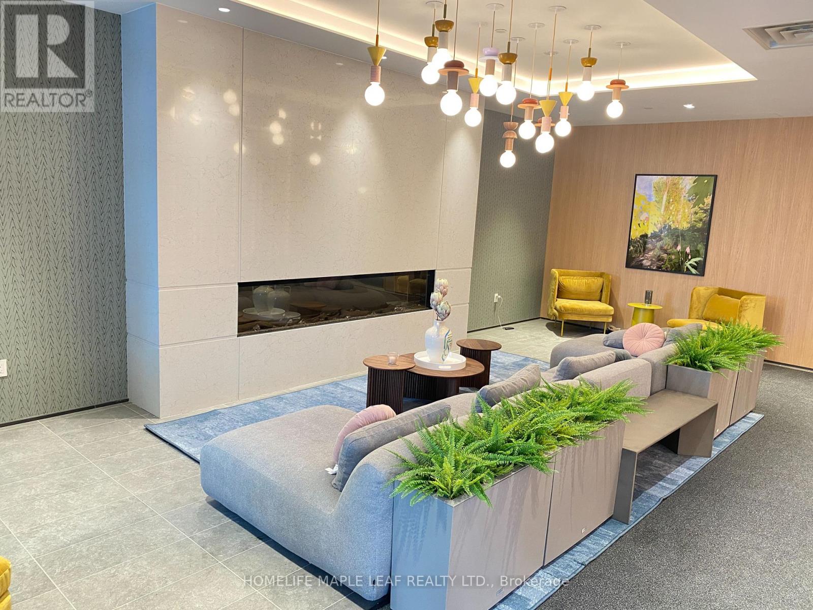 512 - 720 Whitlock Avenue E, Milton, Ontario  L9E 2B5 - Photo 20 - W12955360