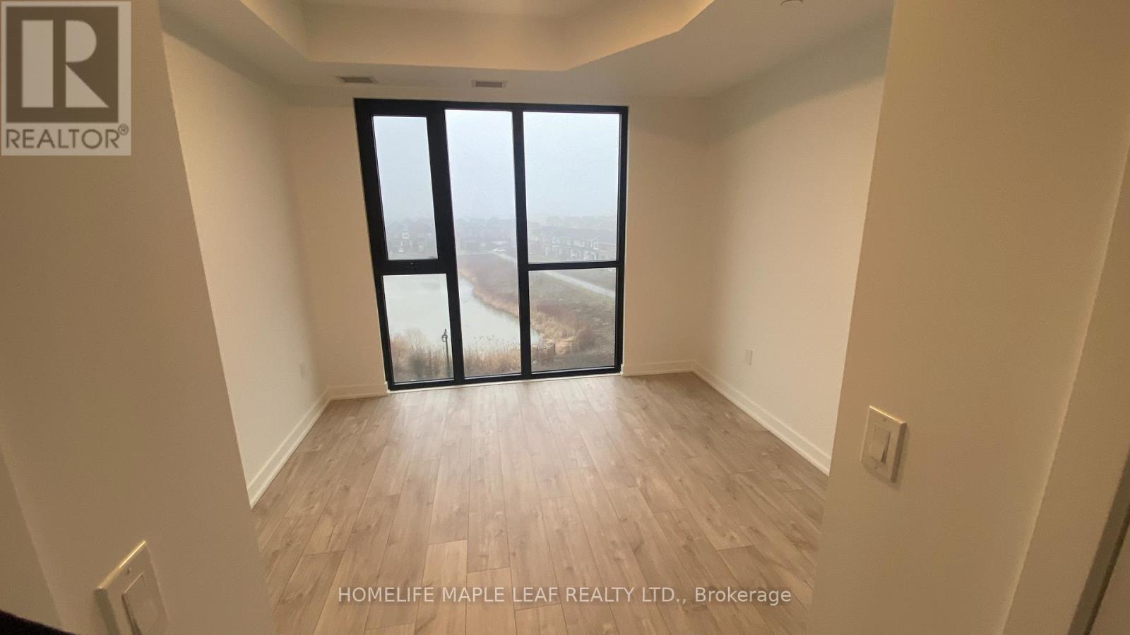 512 - 720 Whitlock Avenue E, Milton, Ontario  L9E 2B5 - Photo 33 - W12955360