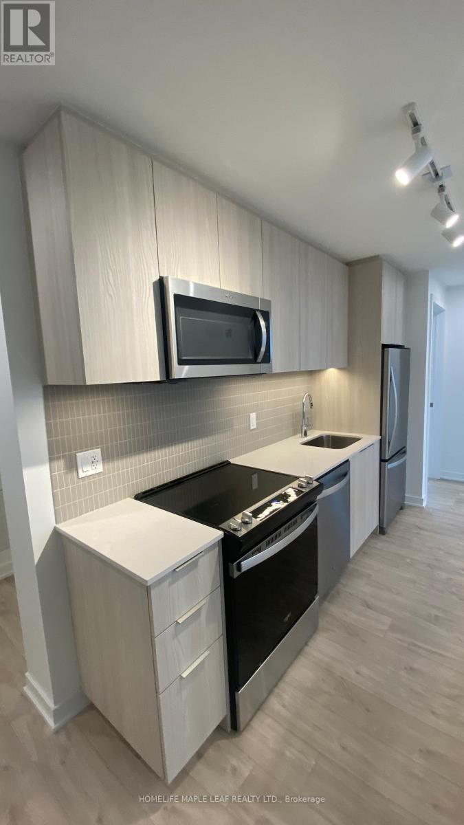 512 - 720 Whitlock Avenue E, Milton, Ontario  L9E 2B5 - Photo 37 - W12955360