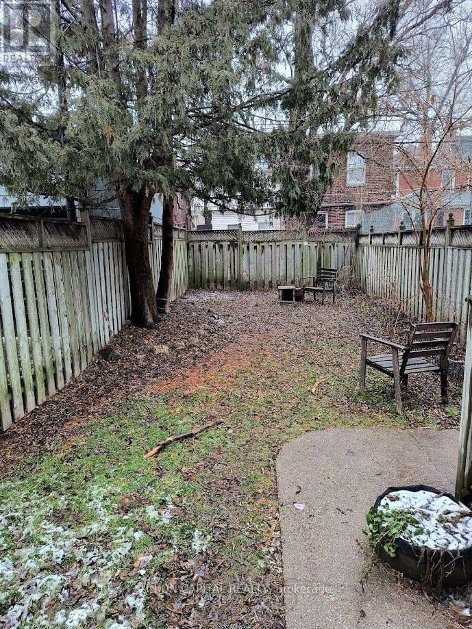 Main - 382 Margueretta Street, Toronto, Ontario  M6H 3S5 - Photo 14 - W12955364