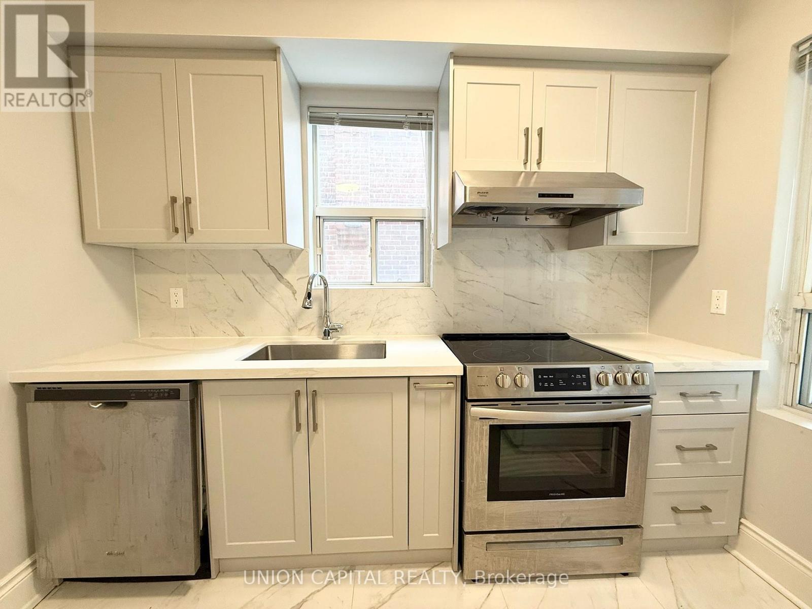 Main - 382 Margueretta Street, Toronto, Ontario  M6H 3S5 - Photo 2 - W12955364