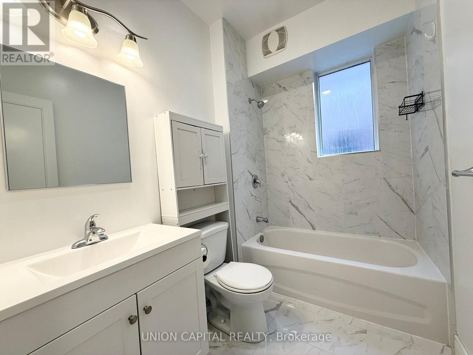 Main - 382 Margueretta Street, Toronto, Ontario  M6H 3S5 - Photo 9 - W12955364