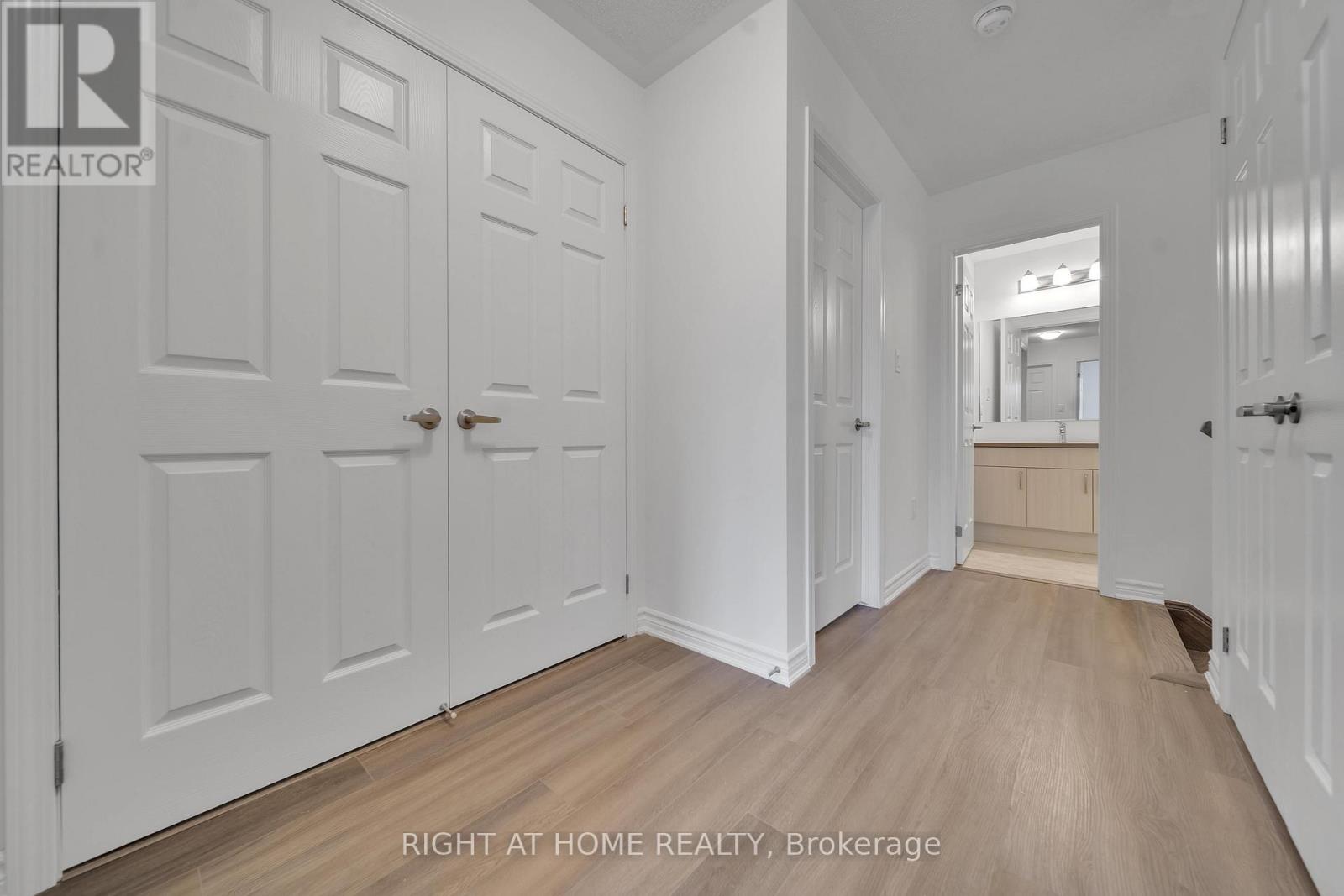 56 - 1317 Leriche Way, Milton, Ontario  L9E 0H5 - Photo 28 - W12955370