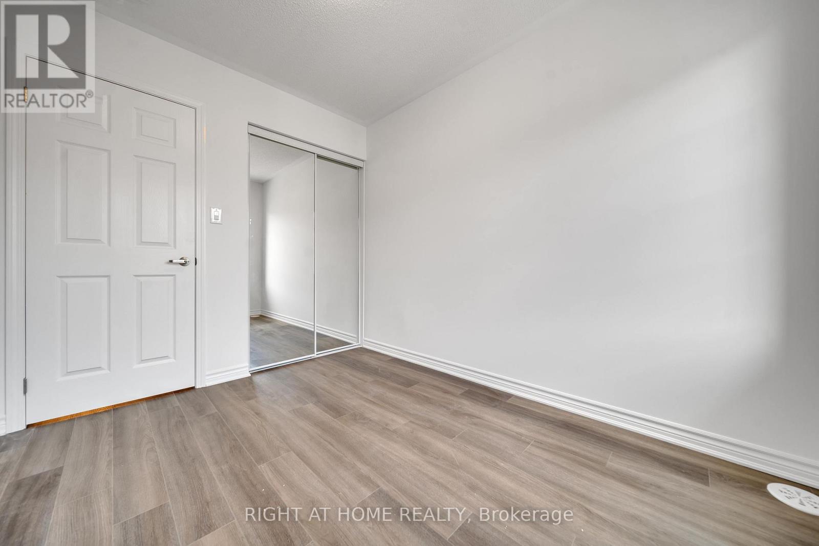 56 - 1317 Leriche Way, Milton, Ontario  L9E 0H5 - Photo 32 - W12955370