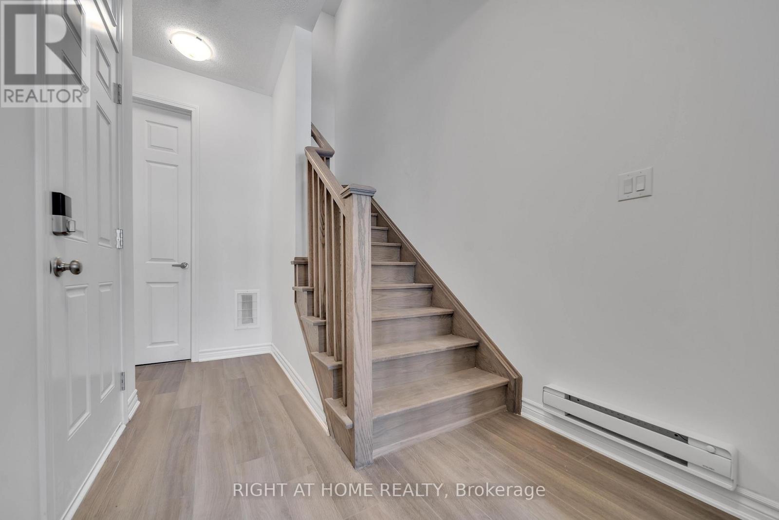 56 - 1317 Leriche Way, Milton, Ontario  L9E 0H5 - Photo 7 - W12955370