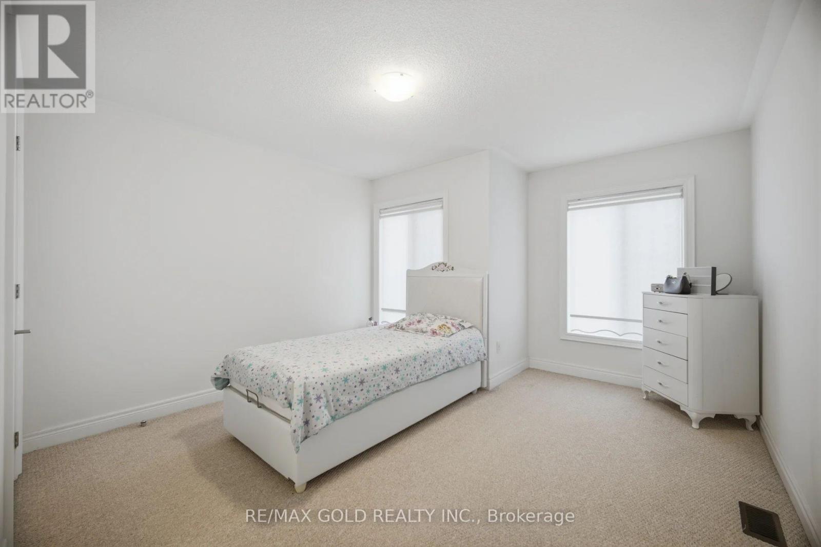 11 Sinatra Street, Brampton, Ontario  L6R 4B3 - Photo 23 - W12955394