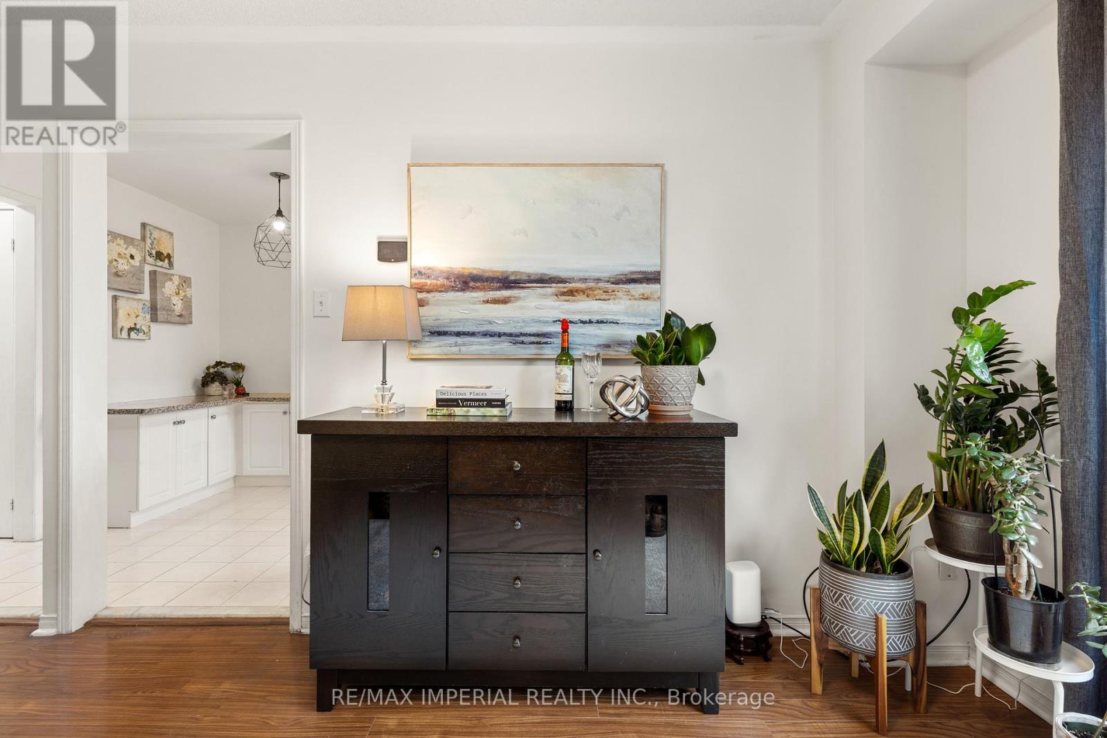 37b - 5305 Glen Erin Drive, Mississauga, Ontario  L5M 5N7 - Photo 10 - W12955434