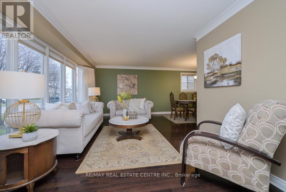 46 Grassington Crescent, Brampton, Ontario  L6S 1Z6 - Photo 11 - W12955442