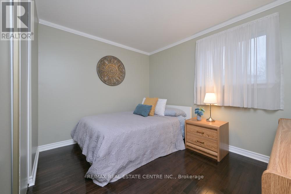 46 Grassington Crescent, Brampton, Ontario  L6S 1Z6 - Photo 21 - W12955442