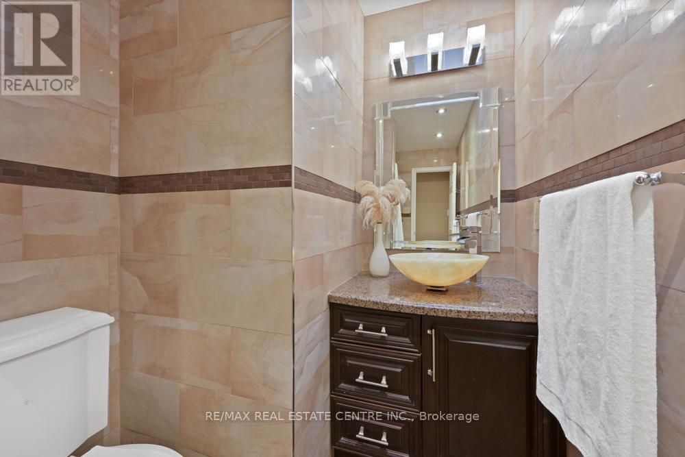 46 Grassington Crescent, Brampton, Ontario  L6S 1Z6 - Photo 22 - W12955442