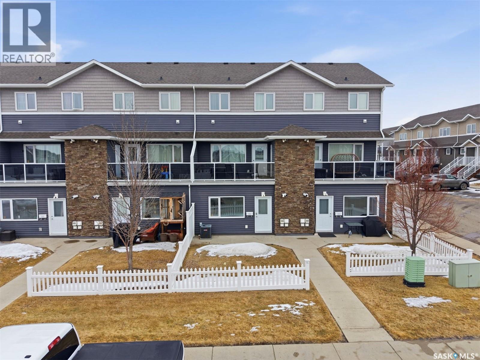 103 275 Pringle Lane, Saskatoon, Saskatchewan  S7T 0T5 - Photo 5 - SK031664